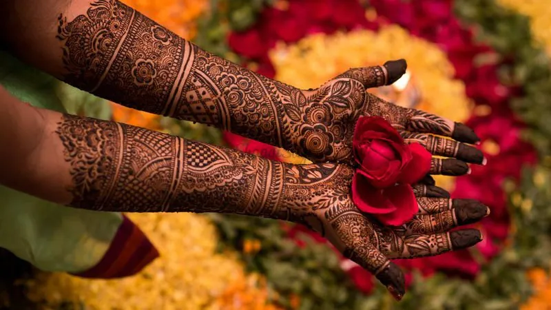 Home 13 Govind Singh Mehandi Designer A15BC76A7B72345599425A6E37_1661406599577